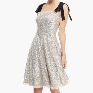 NWT- Gal Meets Glam Sequin Cocktail Dress – Size 16